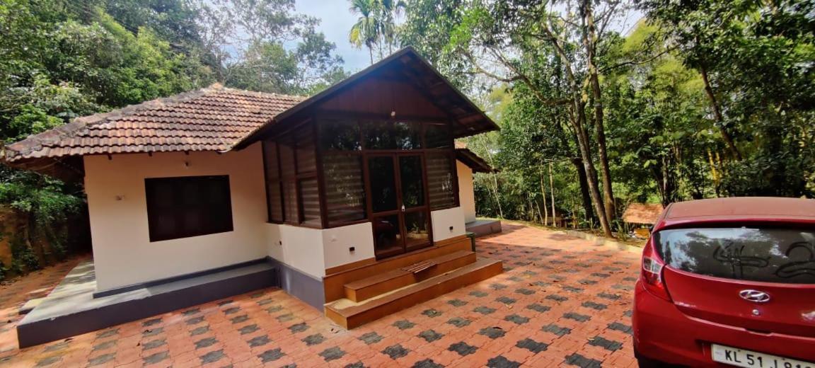 Clay Resort By Bestinn Leisure - Wayanad Padinjarathara Luaran gambar